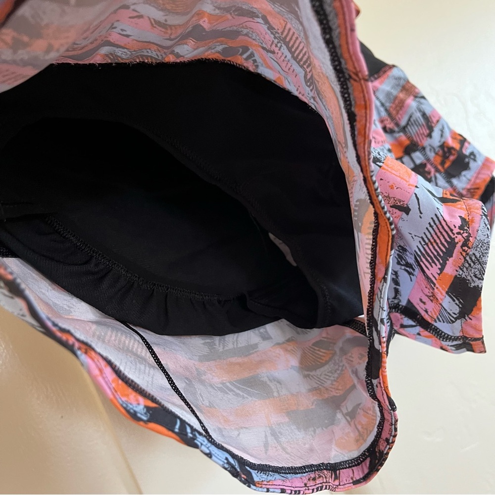Euc | Lululemon | Patterned Running Shorts - image 3